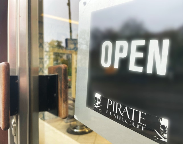 Friseursalon Pirate Haircut